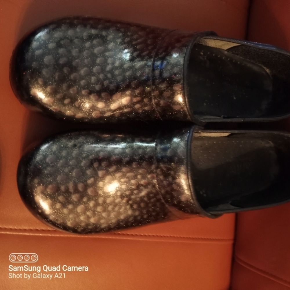 Sanita Clogs